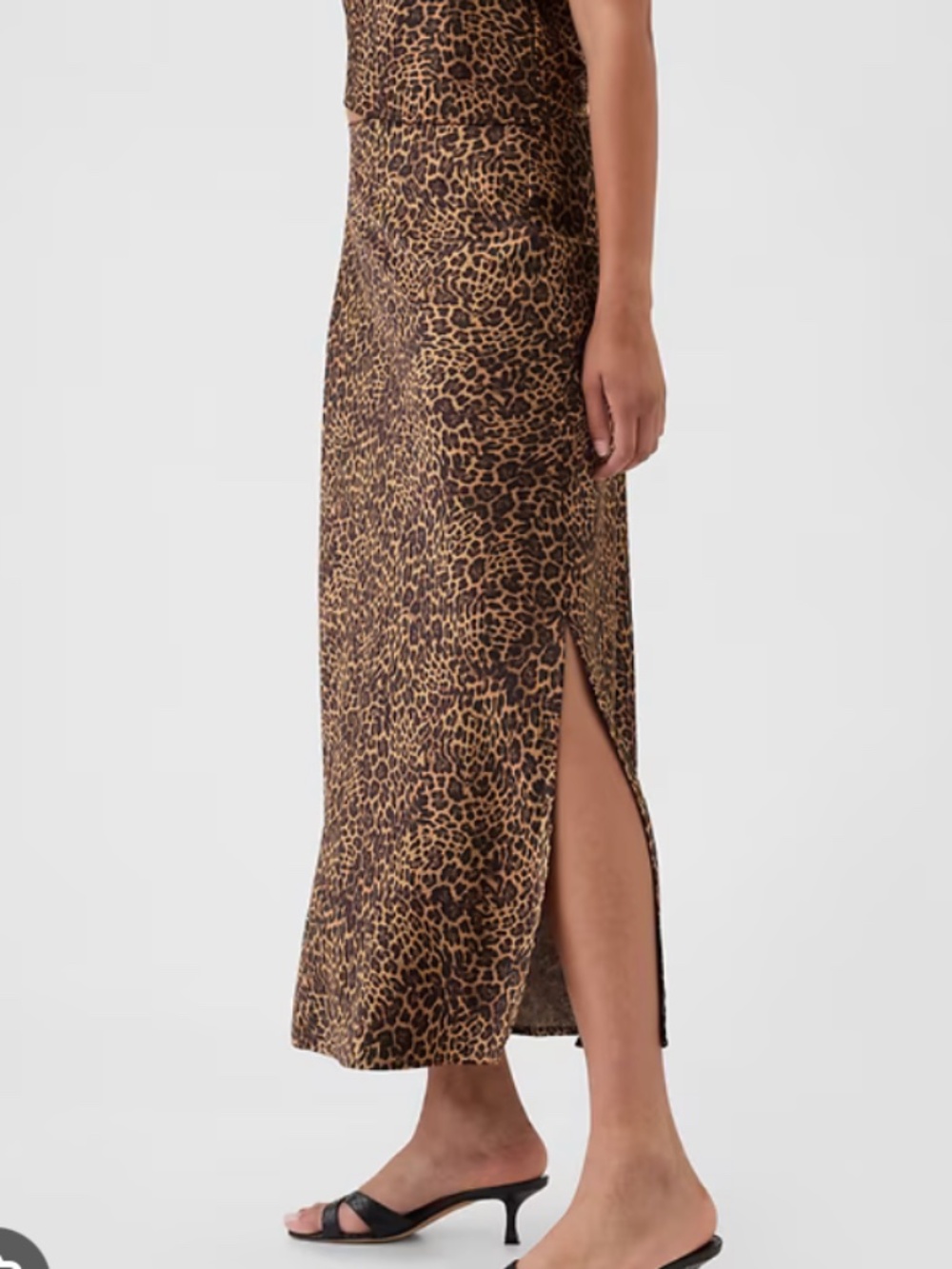 GAP Leopard Print Midi Skirt in Brown and Black